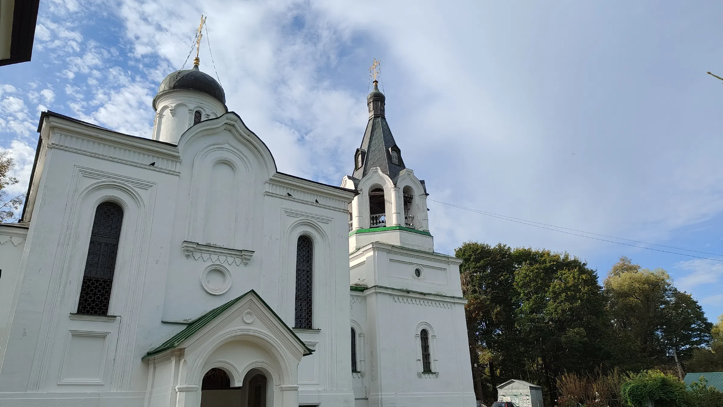 Церковь в кирпичном обводе, фото 4