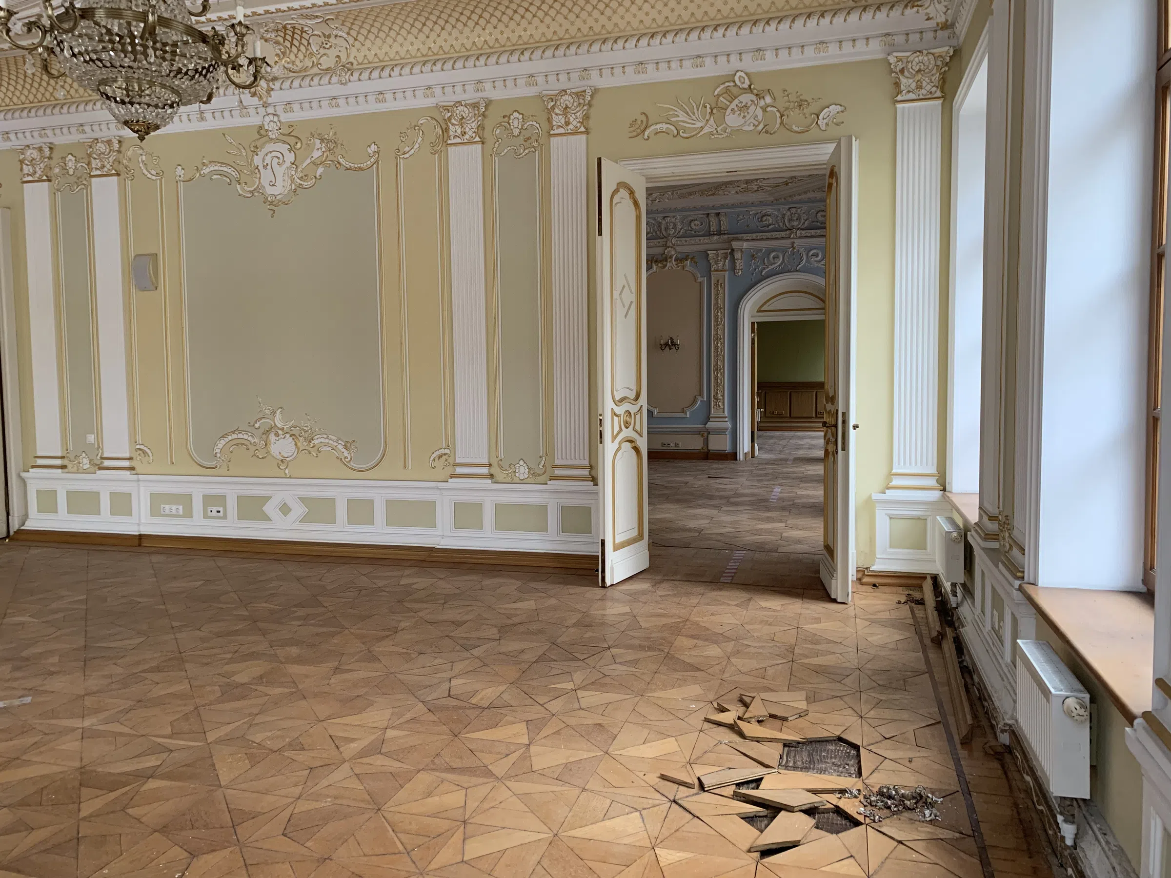 Паркетный зал Ренессанс, фото 1
