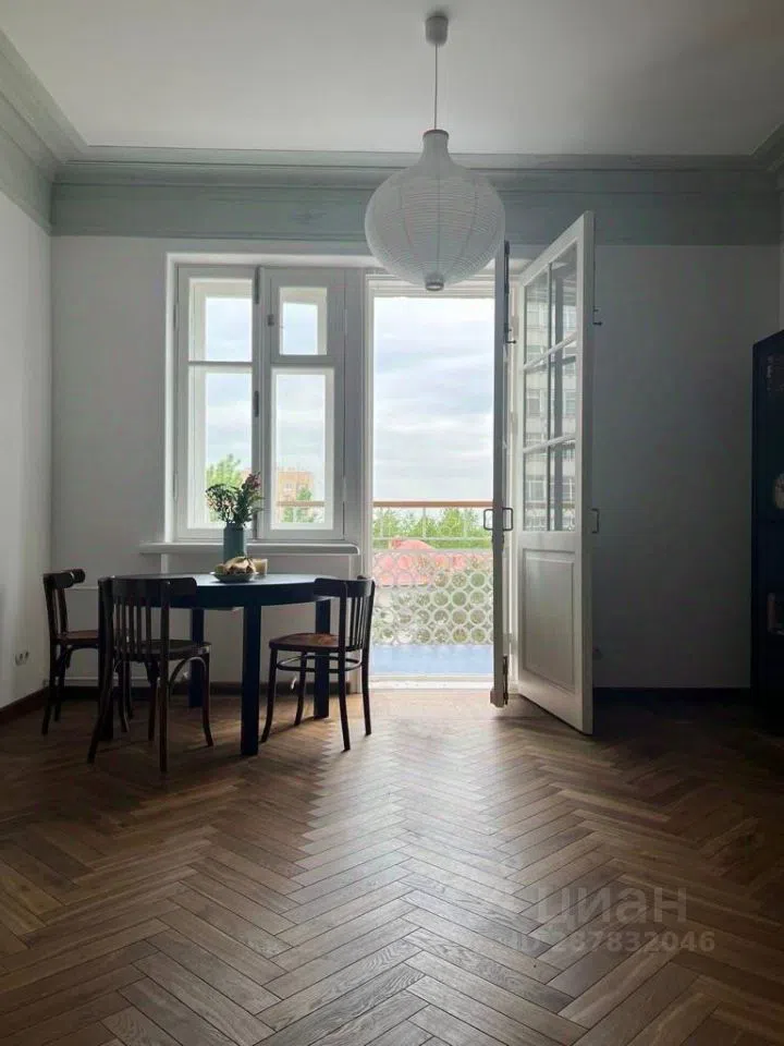 Сталинка с паркетом елочкой, фото 10