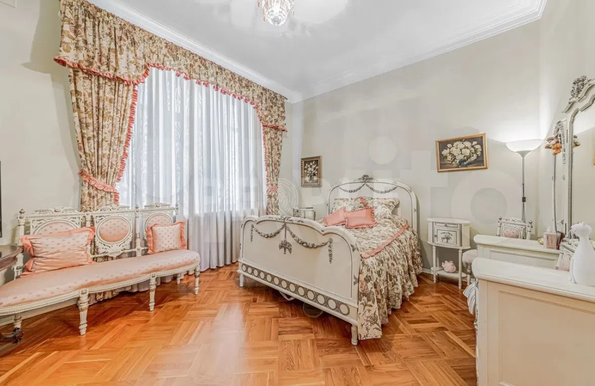 Квартира с арками и буфетом, фото 6