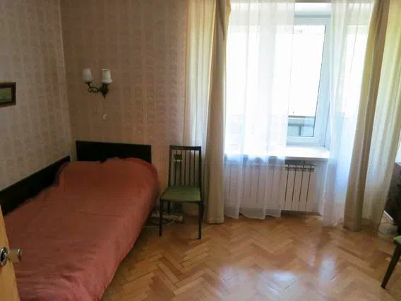 Хрущёвка с узорными обоями, фото 3