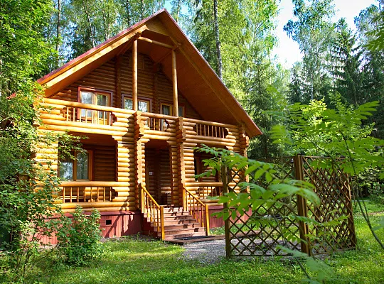 Деревянный дом у пруда, фото 10