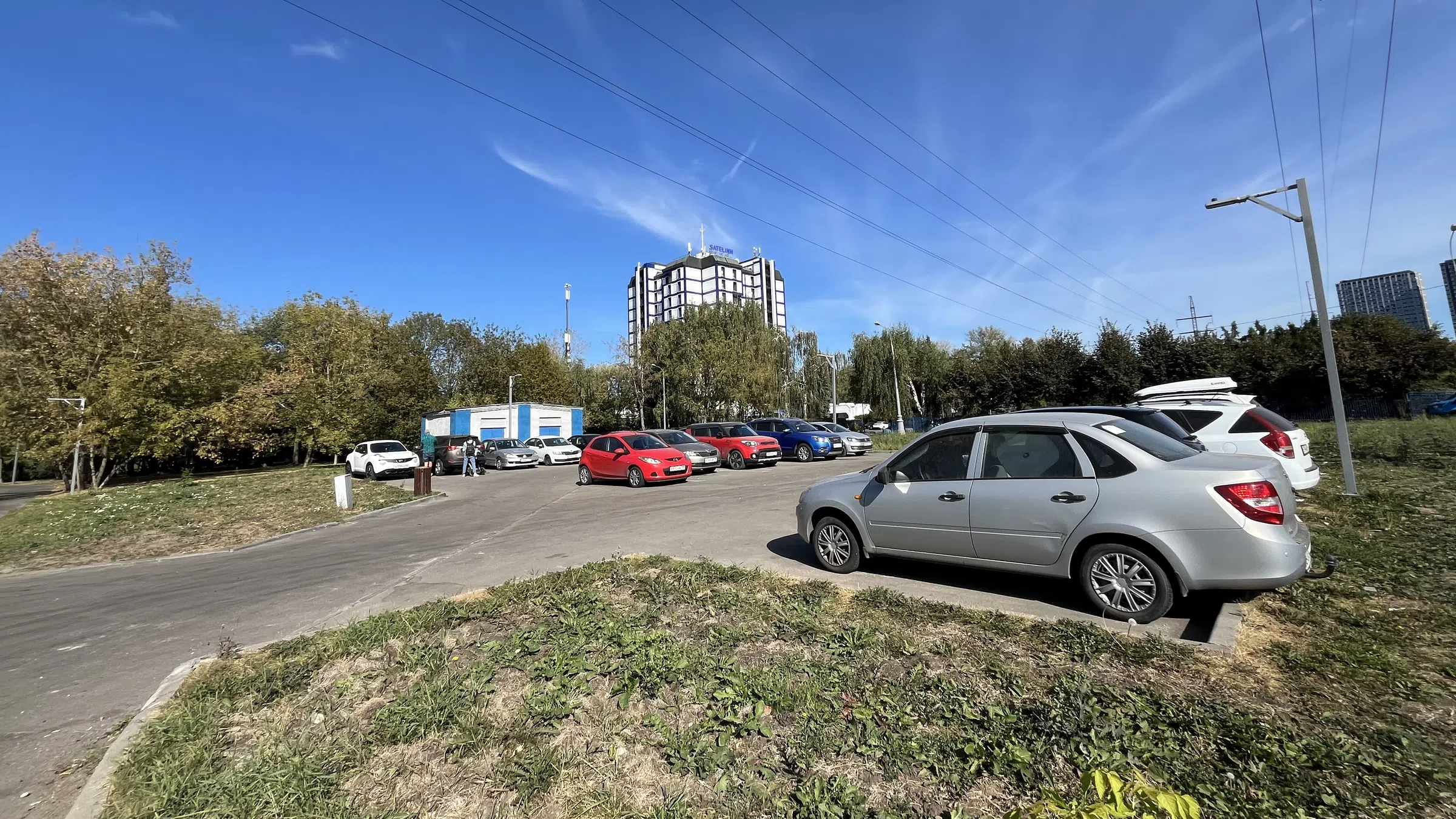 Парковка под ЛЭП, фото 1