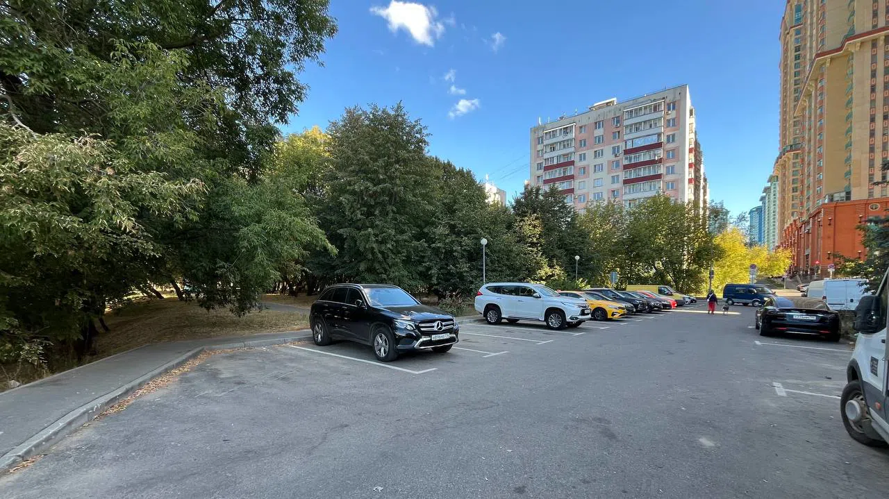Парковка у набережной, фото 7