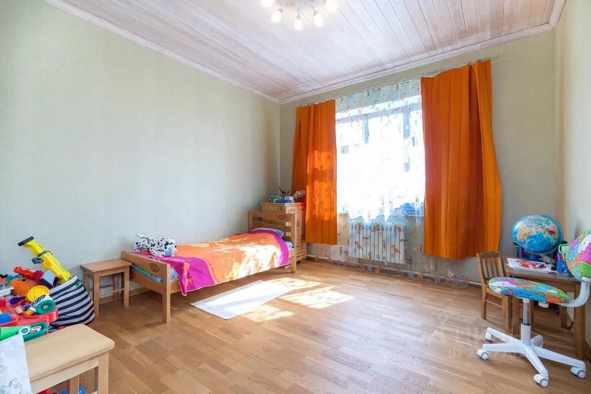 Загородный дом с аркой, фото 4