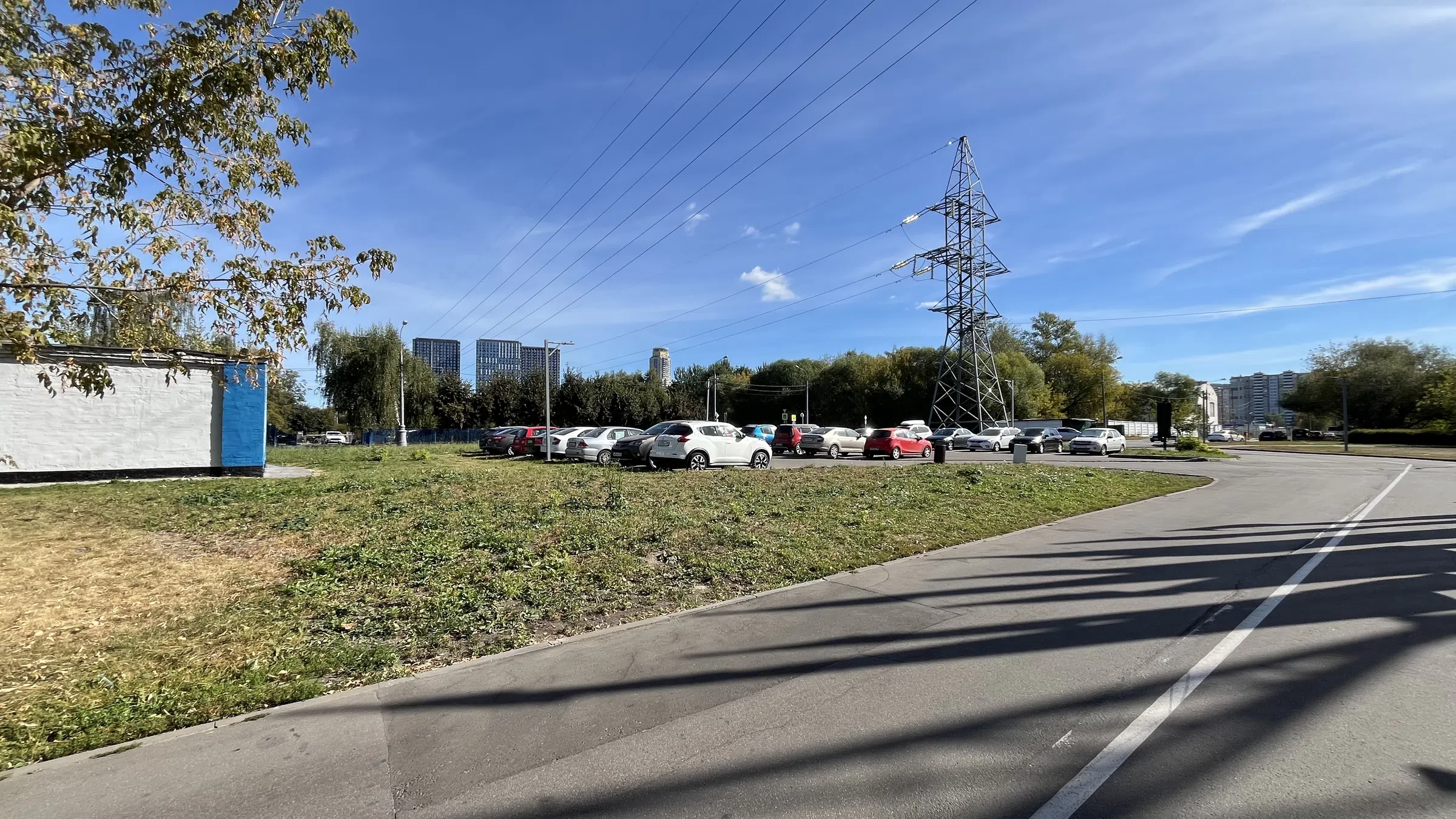 Парковка под ЛЭП «Триатлон», фото 5