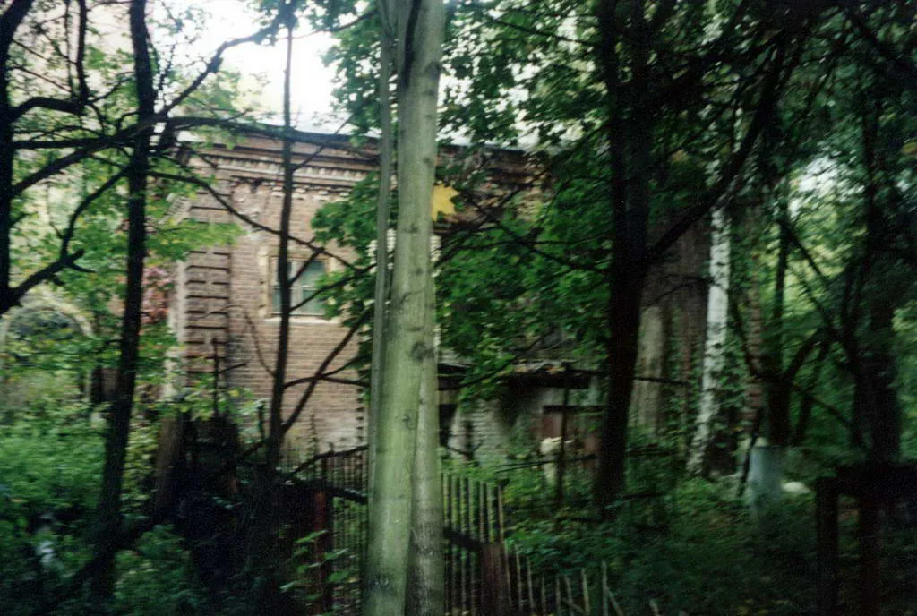 Старинная школа в лесу, фото 5