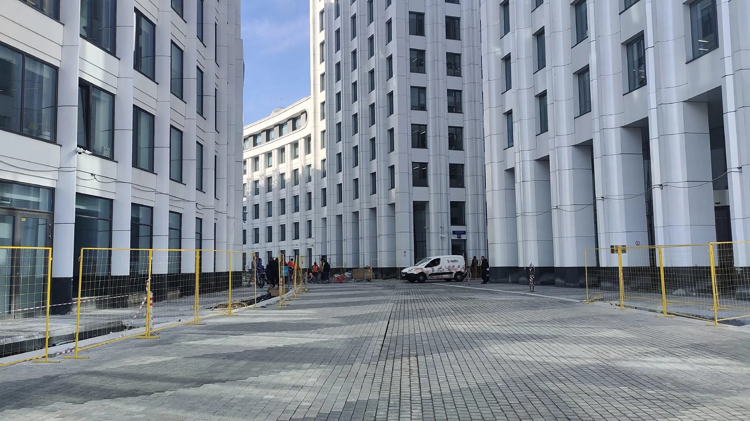 Парящие белые башни, фото 3