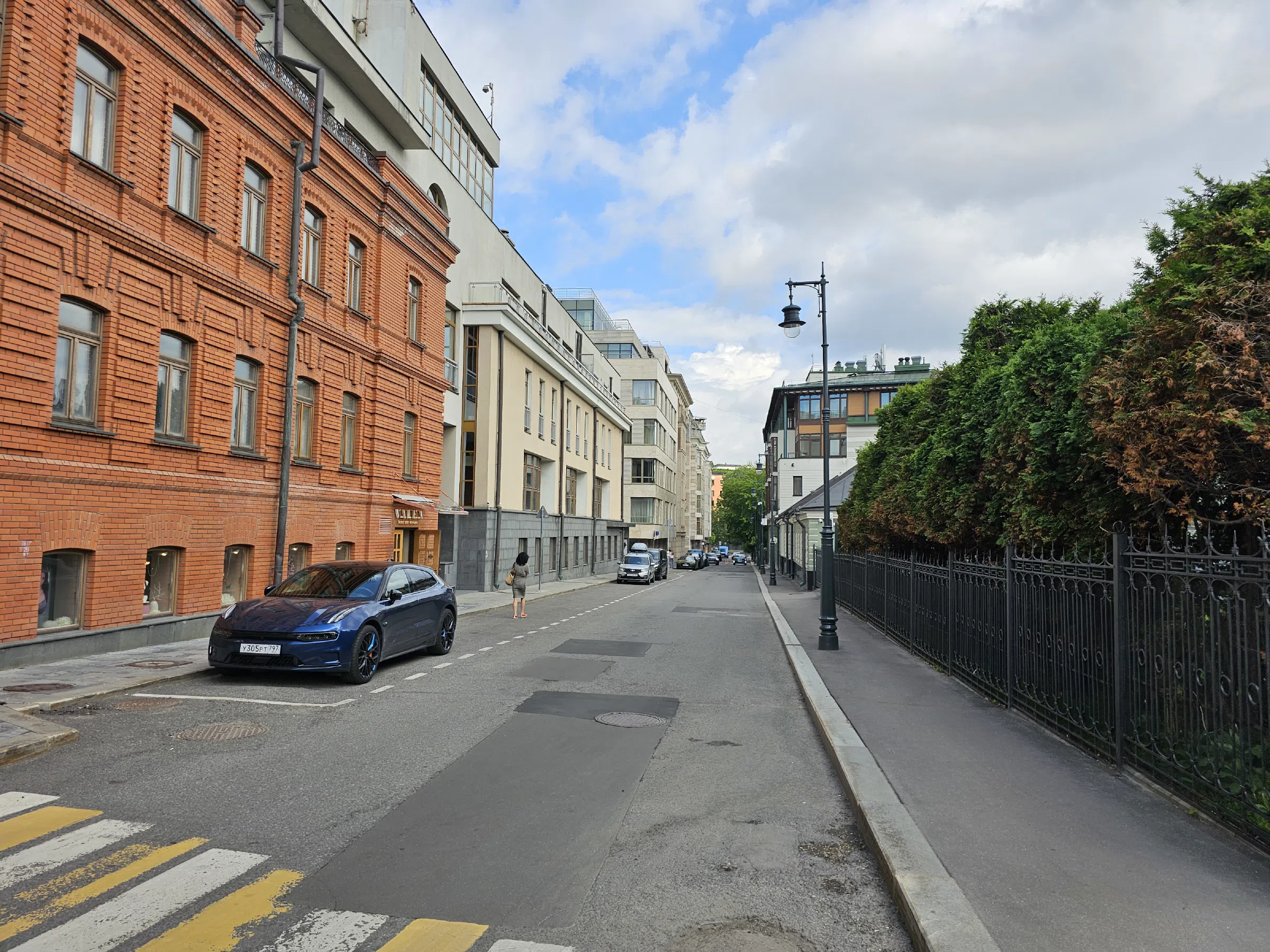 Офис в современном здании, фото 11