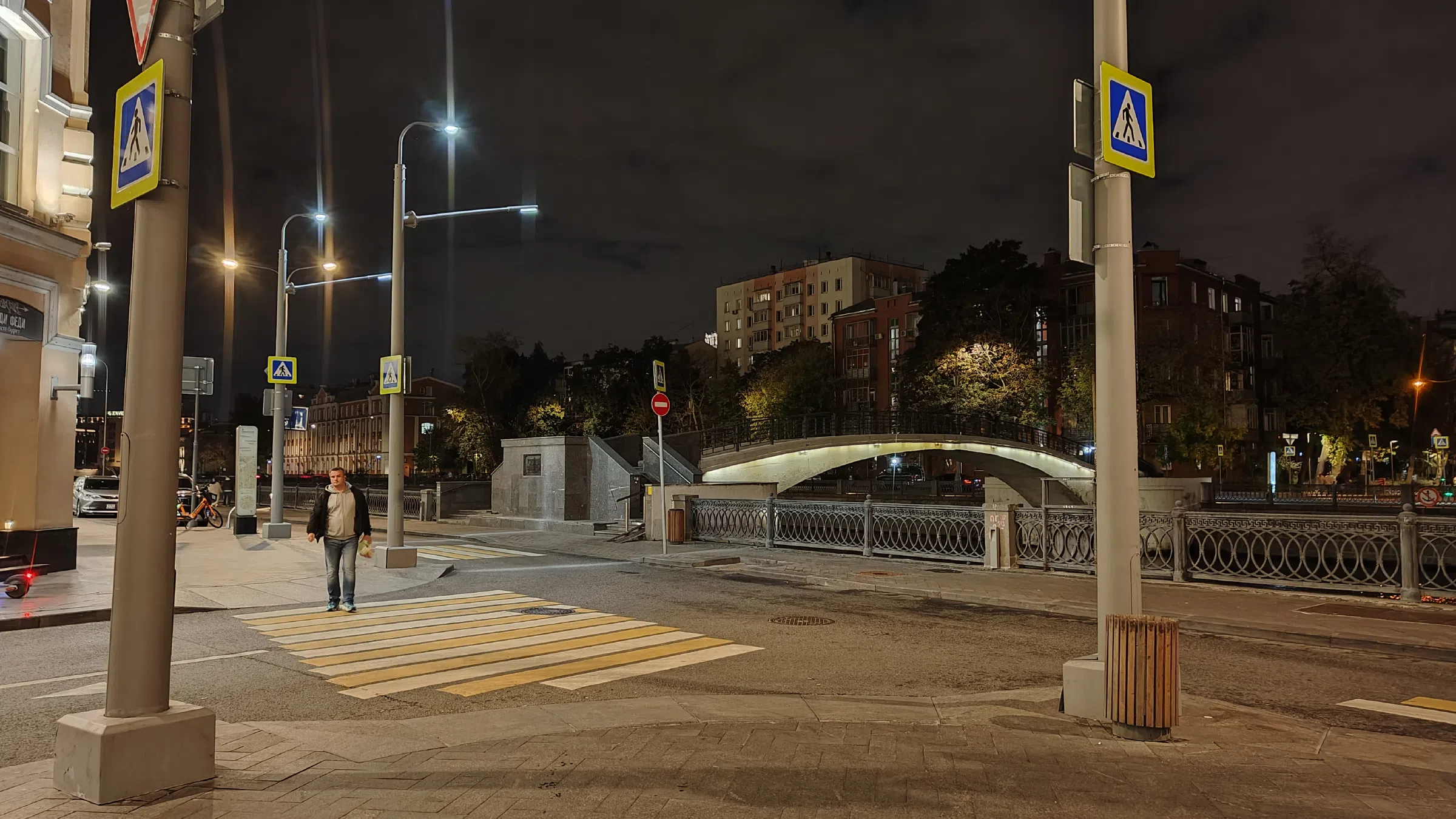 Канал у ночного города, фото 15
