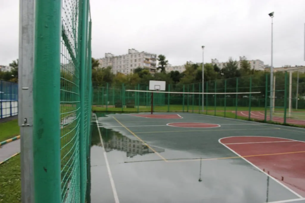 Школьный спорткомплекс под открытым небом, фото 1