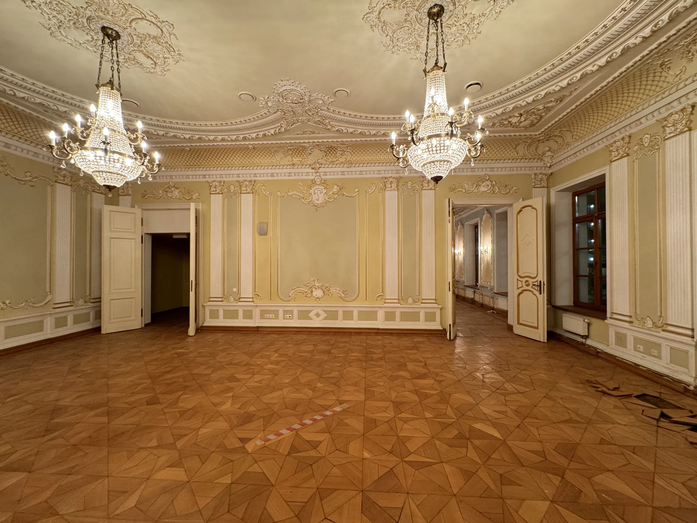 Парадный зал с фризом, фото 10
