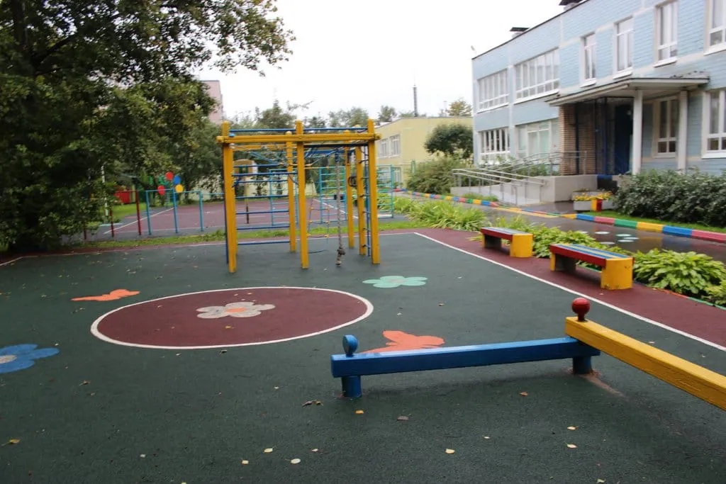 Детсад среди деревьев, фото 7