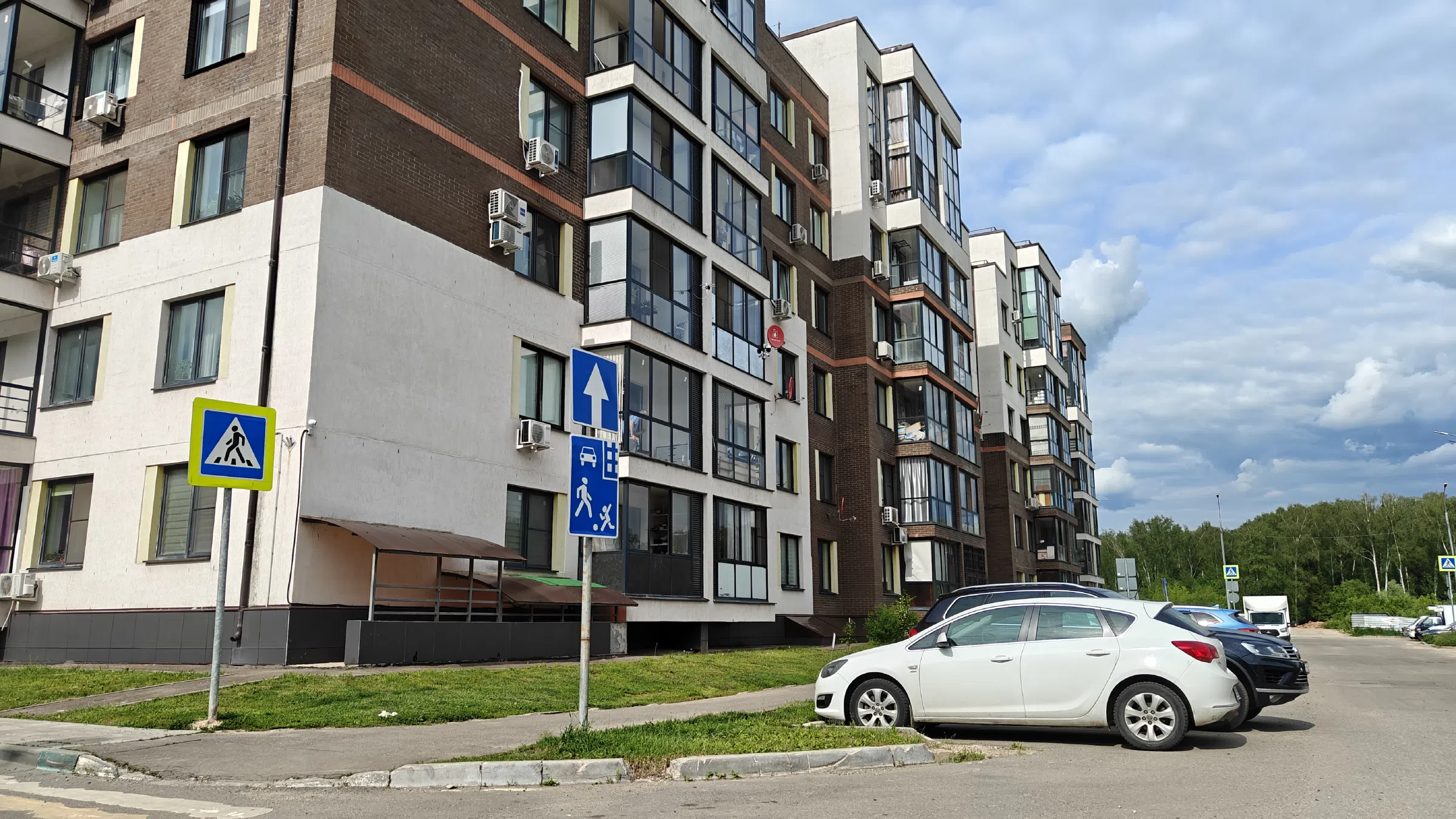 Жилой комплекс из новостроек, фото 3