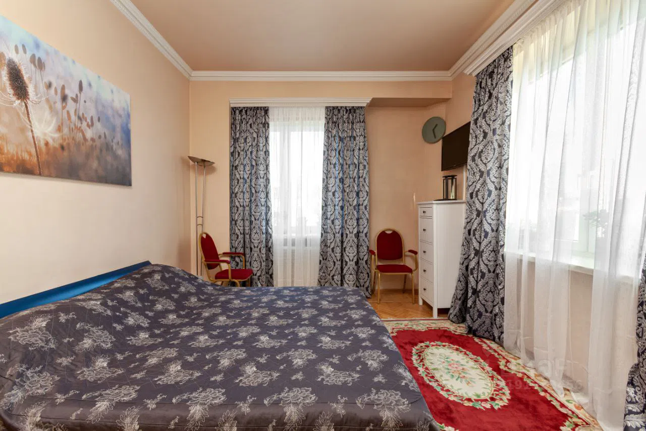Сталинка с жёлтой кухней, фото 11