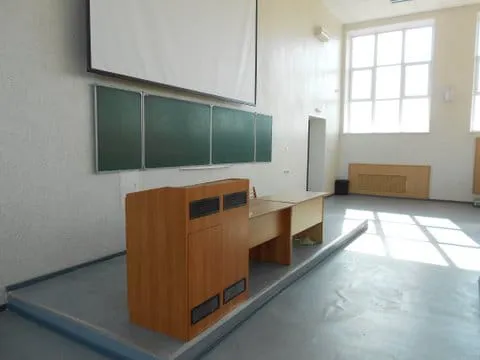 Ретро-лекционный зал, фото 11