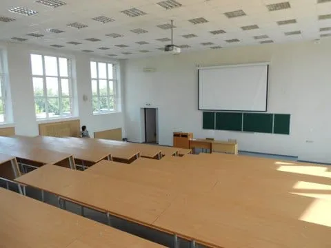 Ретро-лекционный зал, фото 16