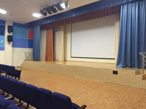 Школа с актовым залом, фото 4