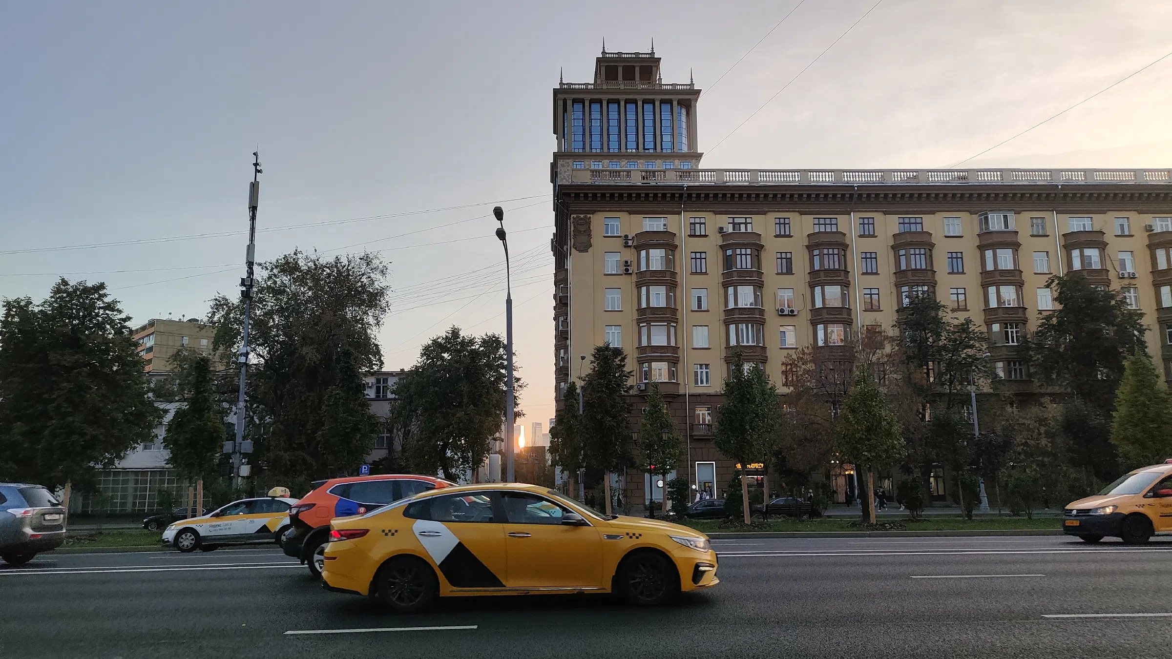 Проспект с особняками сталинского ампира, фото 16