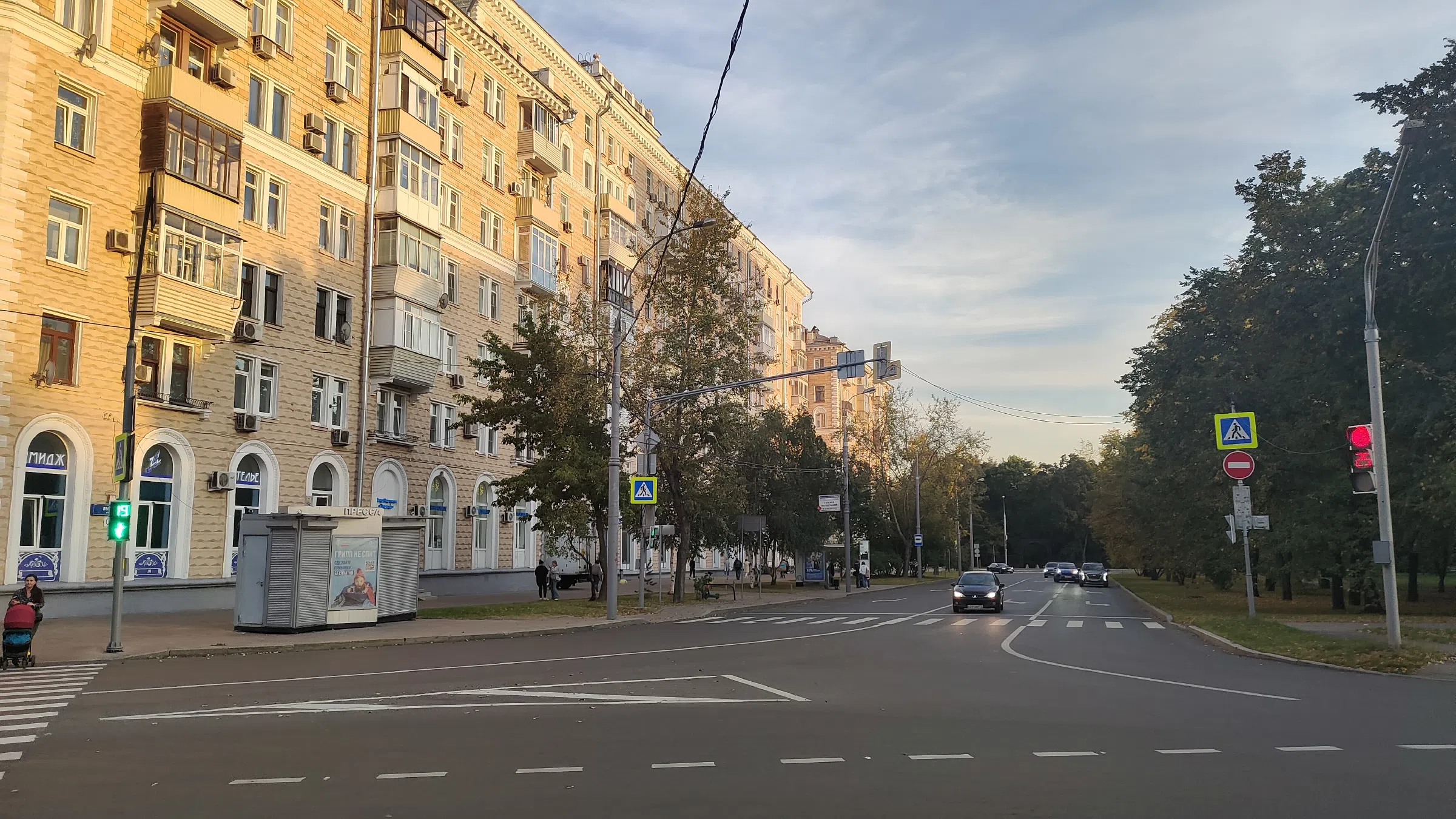 Сталинка на перекрёстке, фото 8