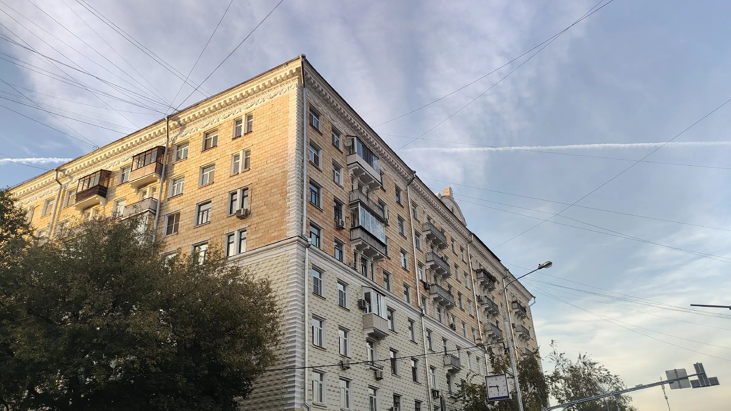 Сталинка на перекрёстке, фото 13