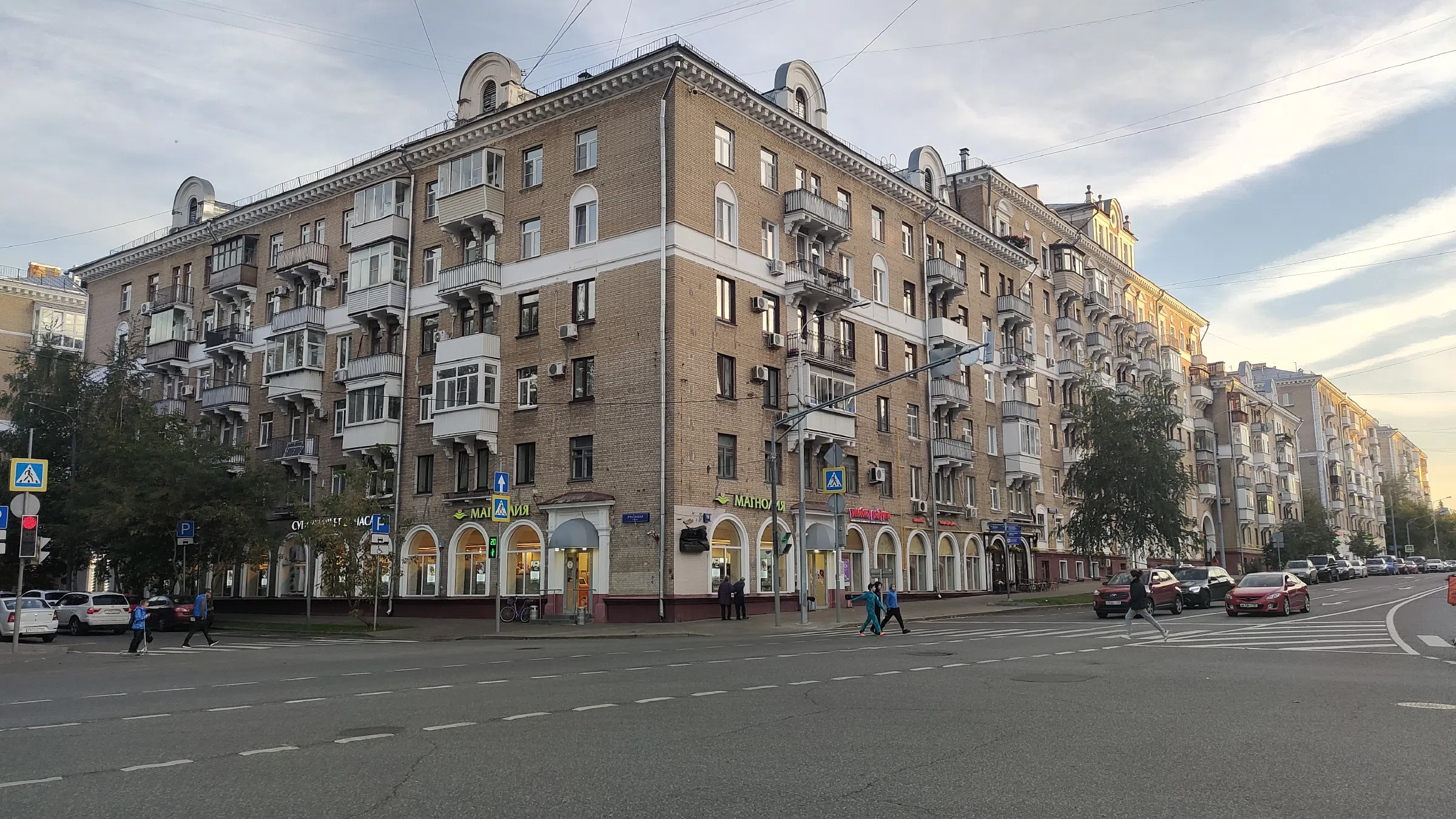 Сталинка на перекрёстке, фото 16