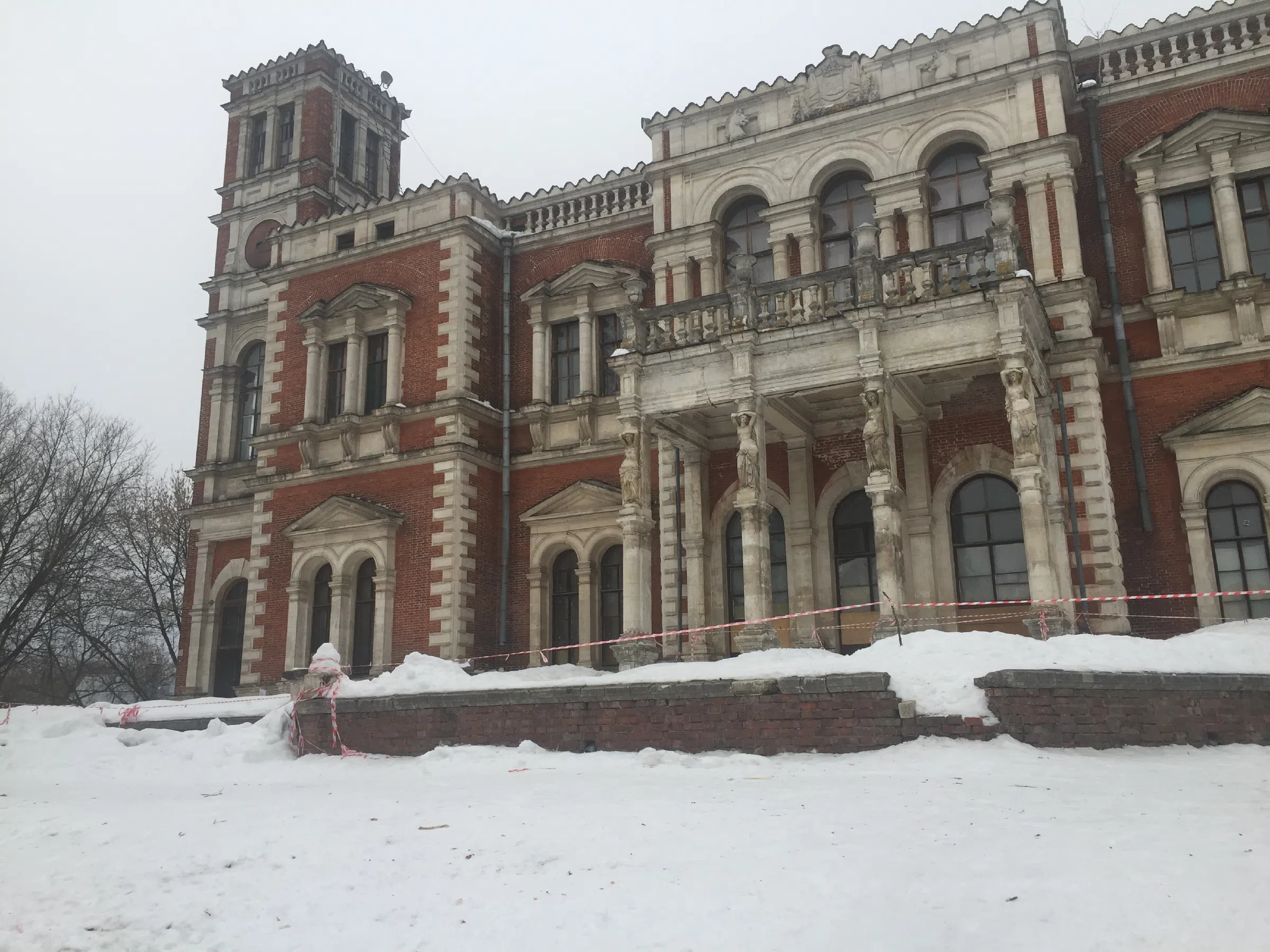 Старинный особняк в лесу, фото 16