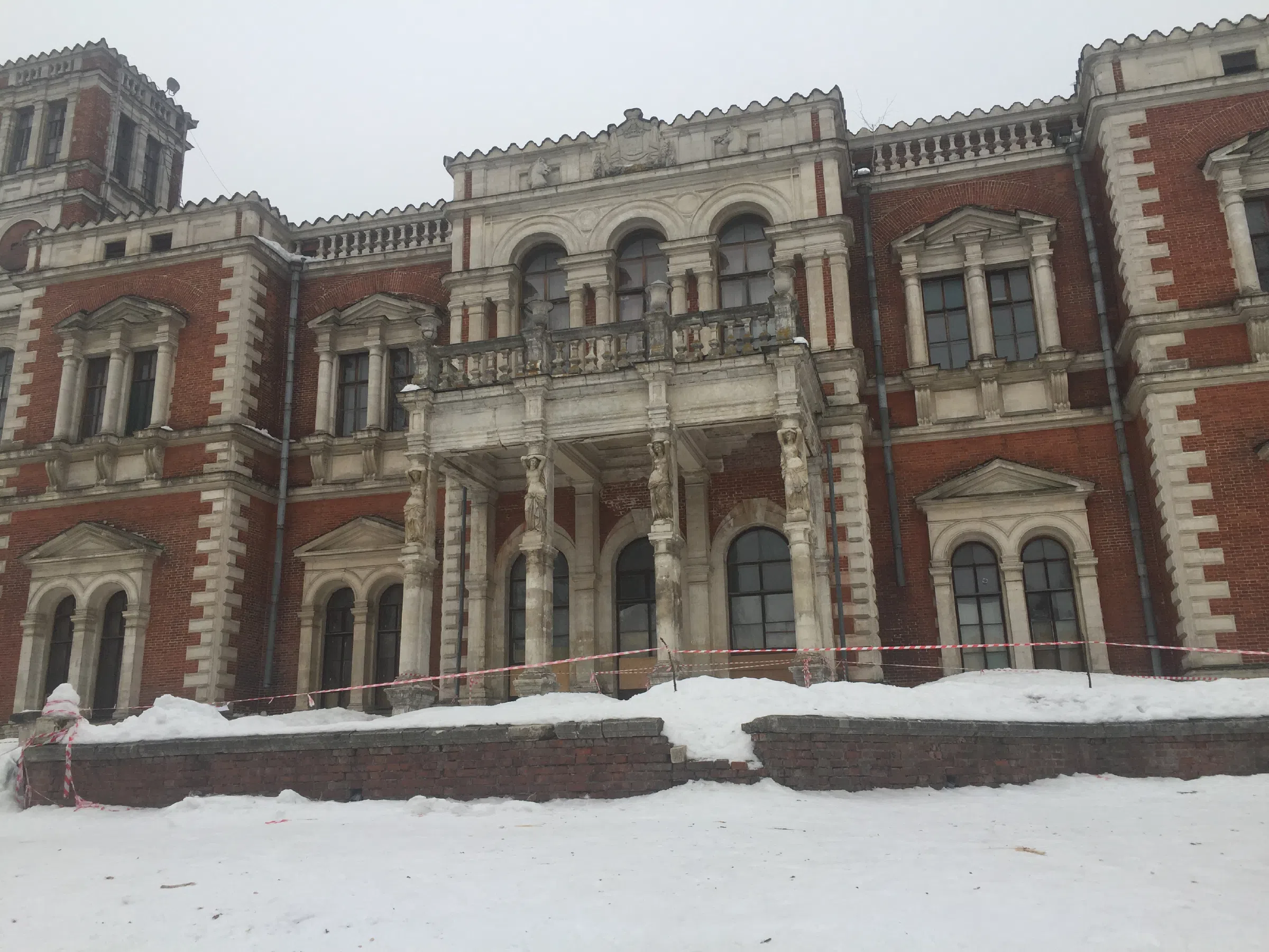 Старинный особняк в лесу, фото 17