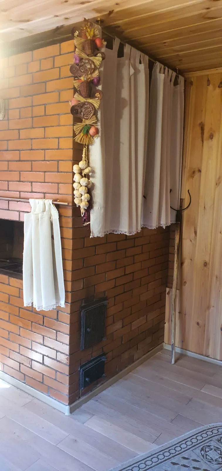 Дача с камином и двором, фото 6