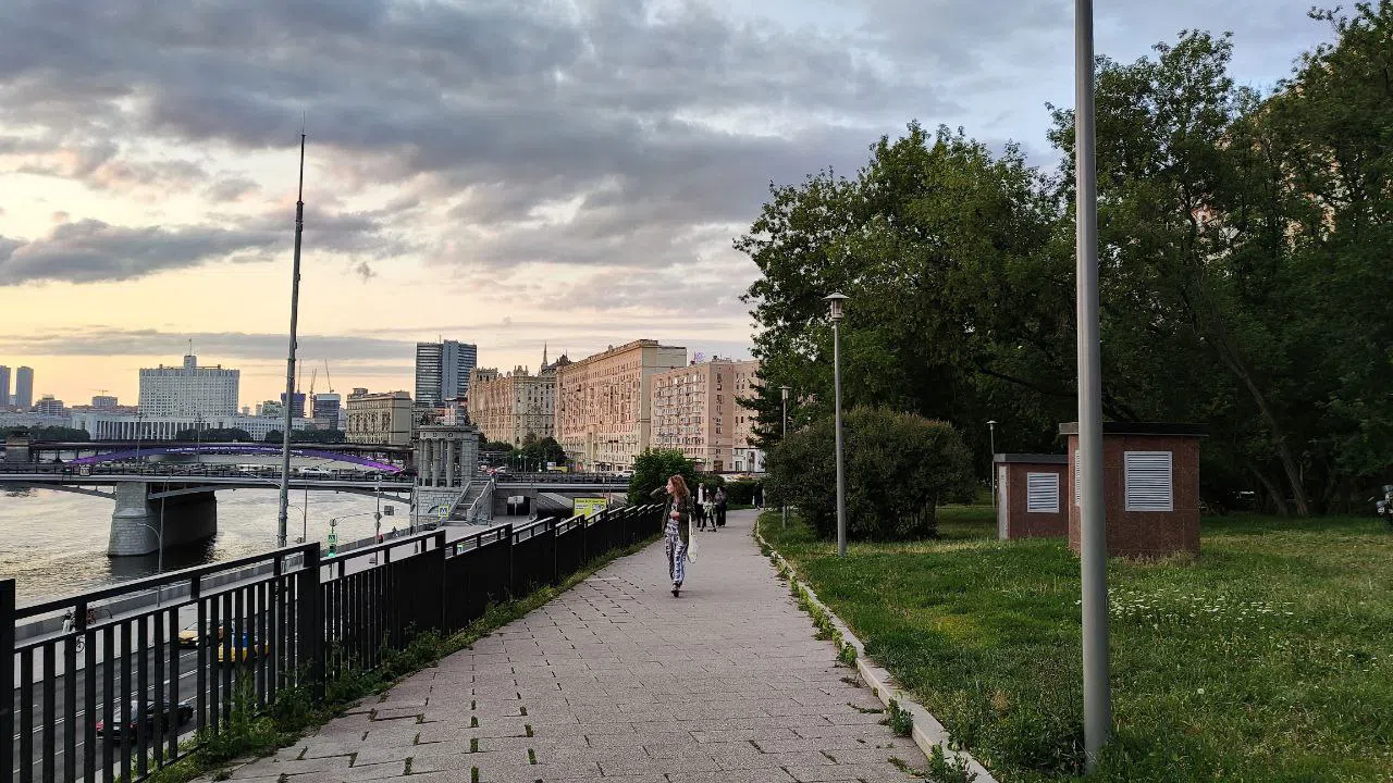Набережный парк с видом, фото 8