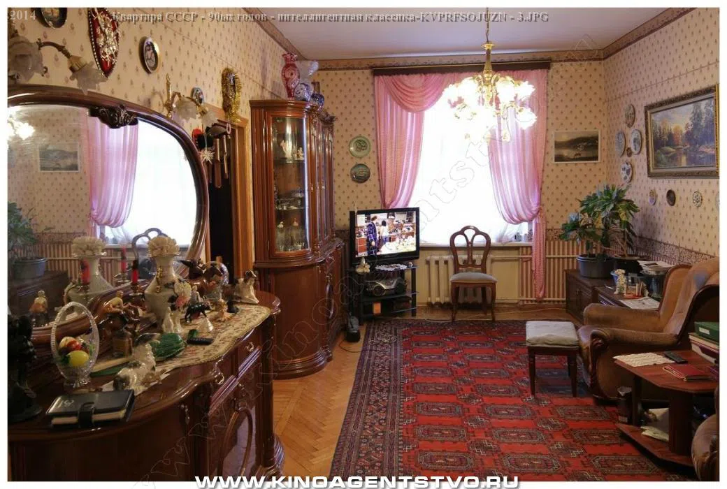 Квартира с коллекцией тарелок, фото 10