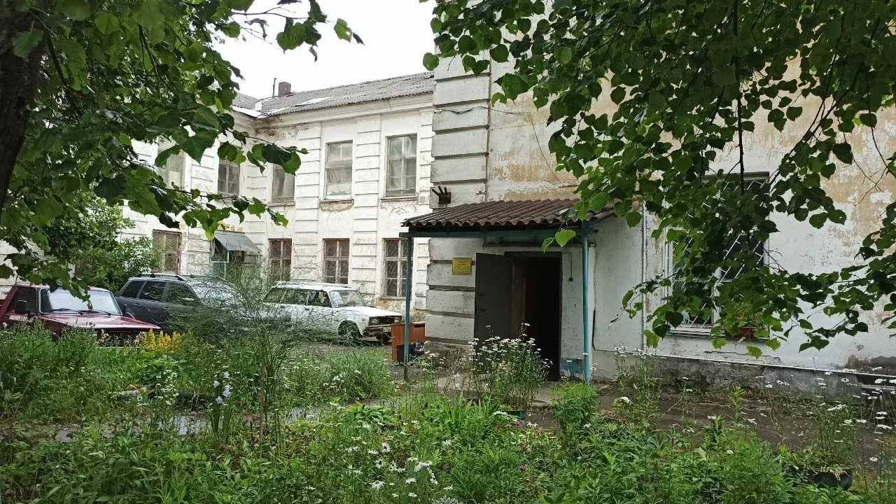 Старинный медцентр, фото 1