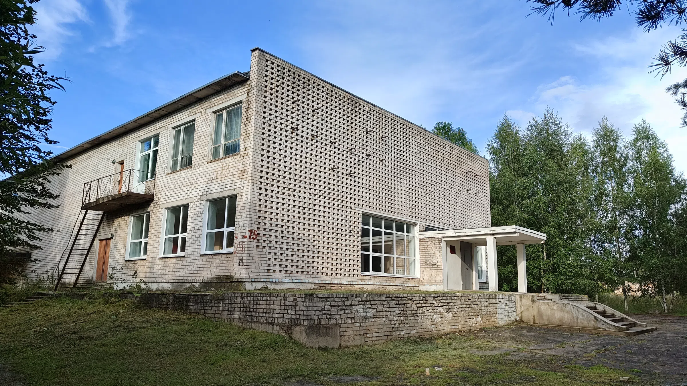 Индустриальная промзона с природой, фото 17