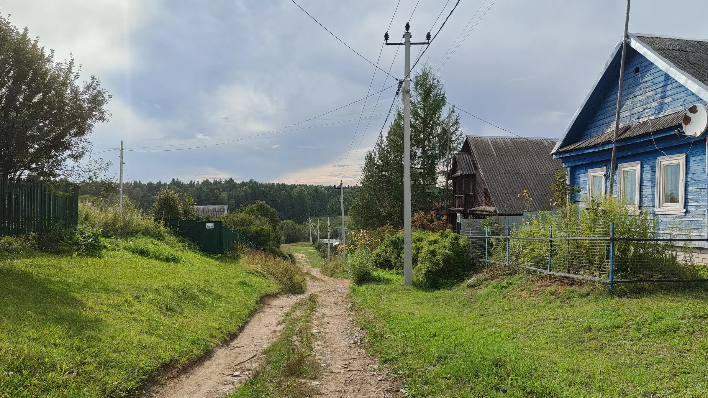 Ветхая дача с крестом, фото 22