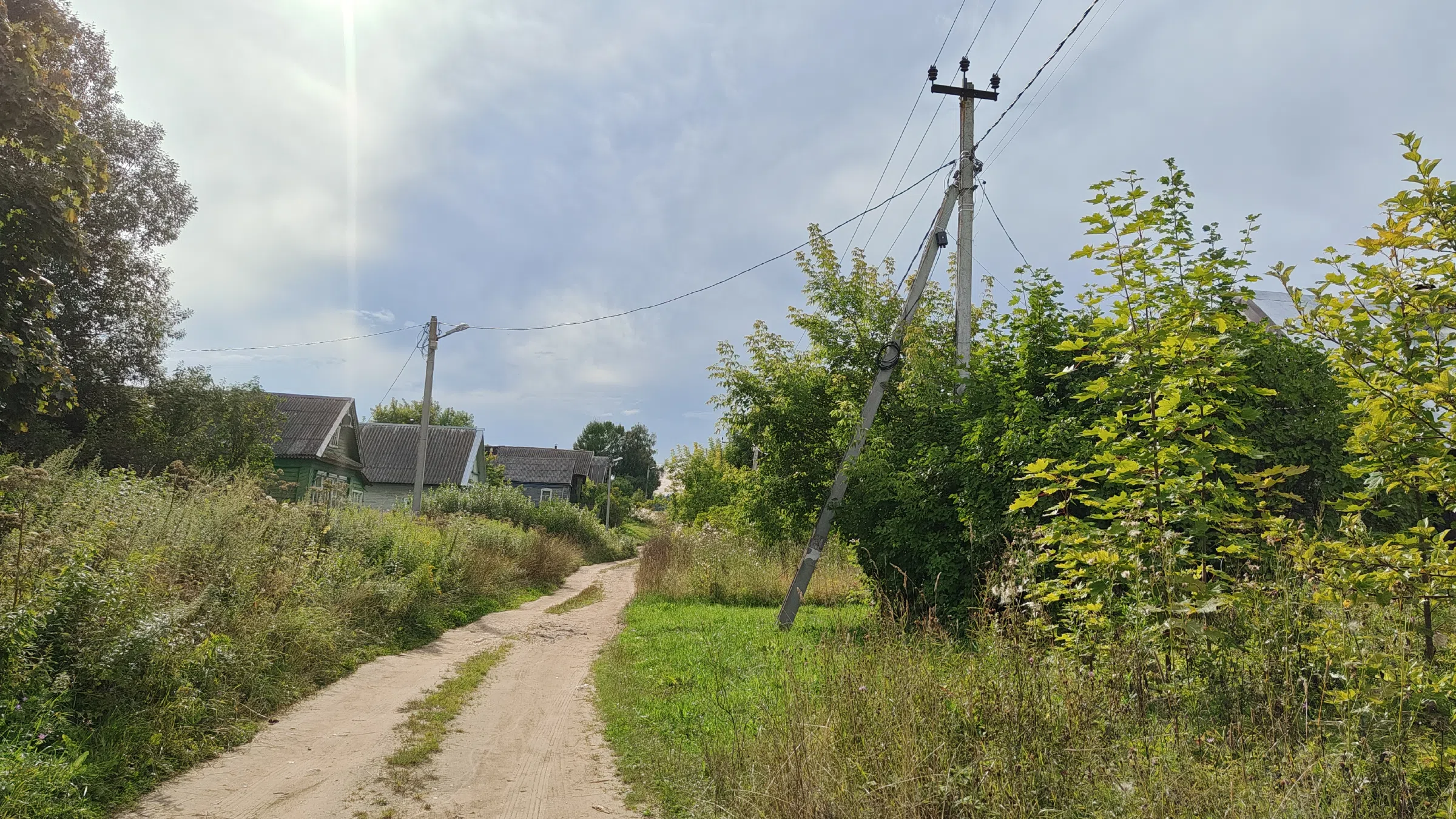 Ветхая дача с крестом, фото 13