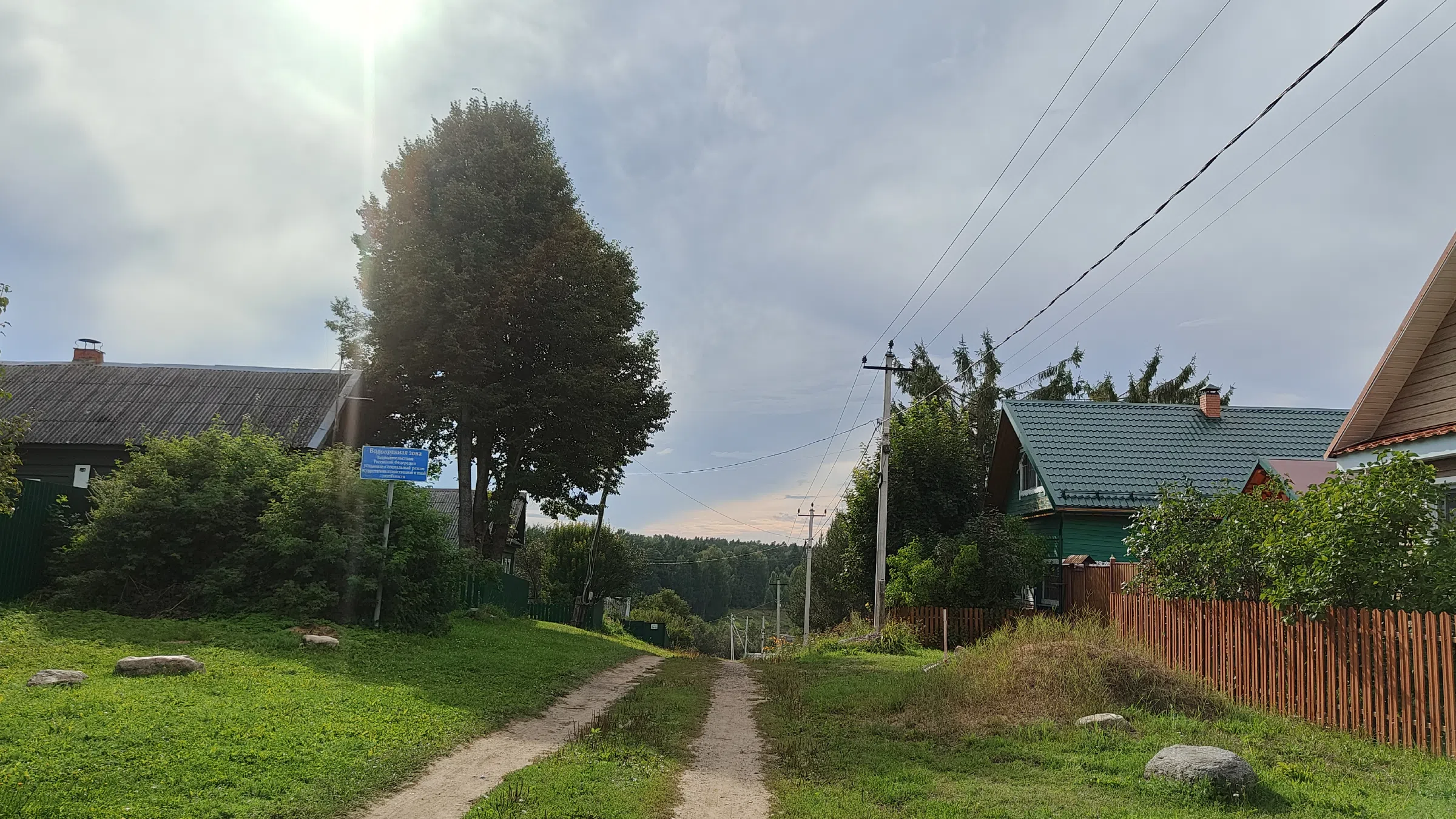 Ветхая дача с крестом, фото 18