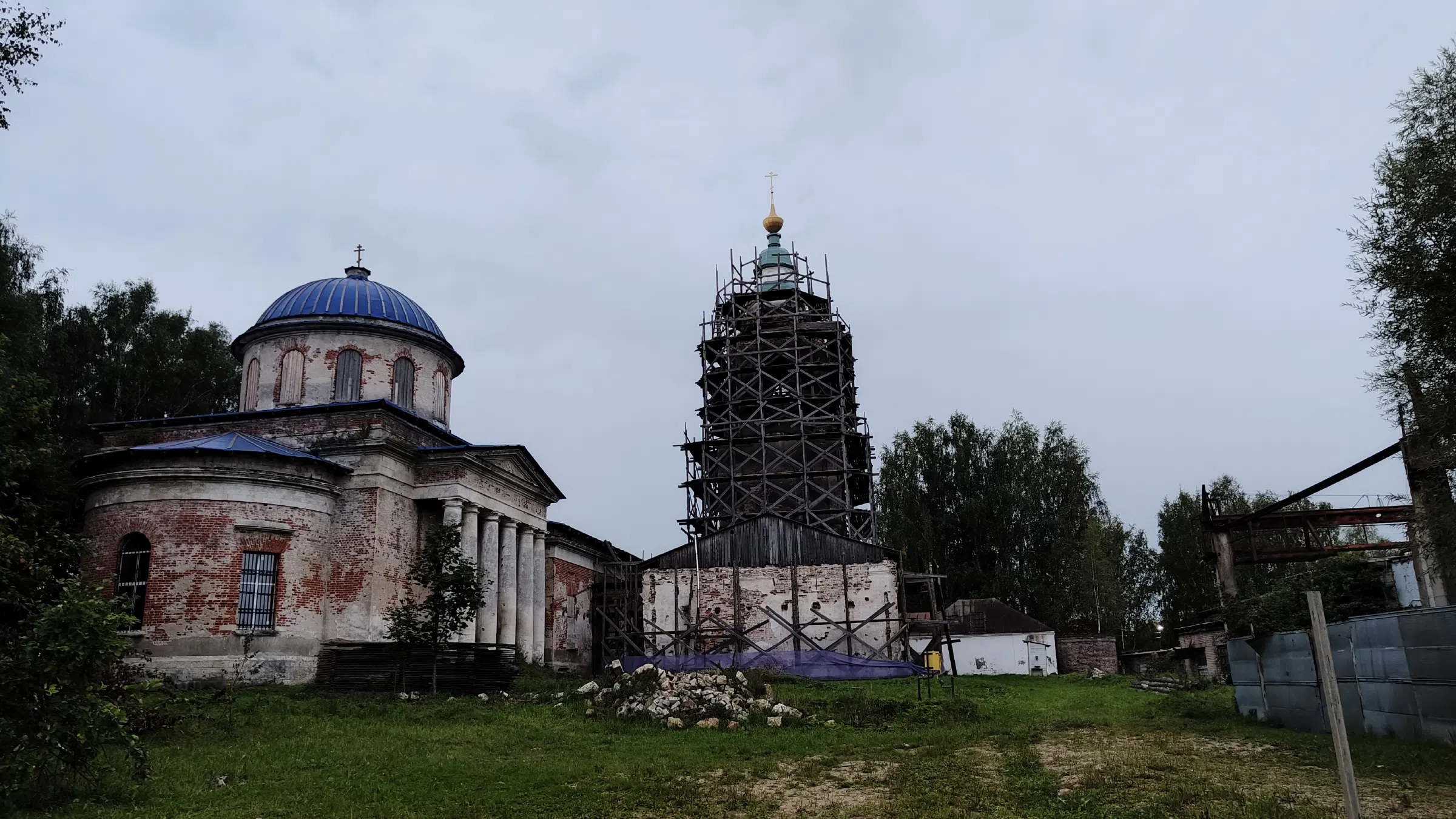 Рядовая дача с лесом, фото 24