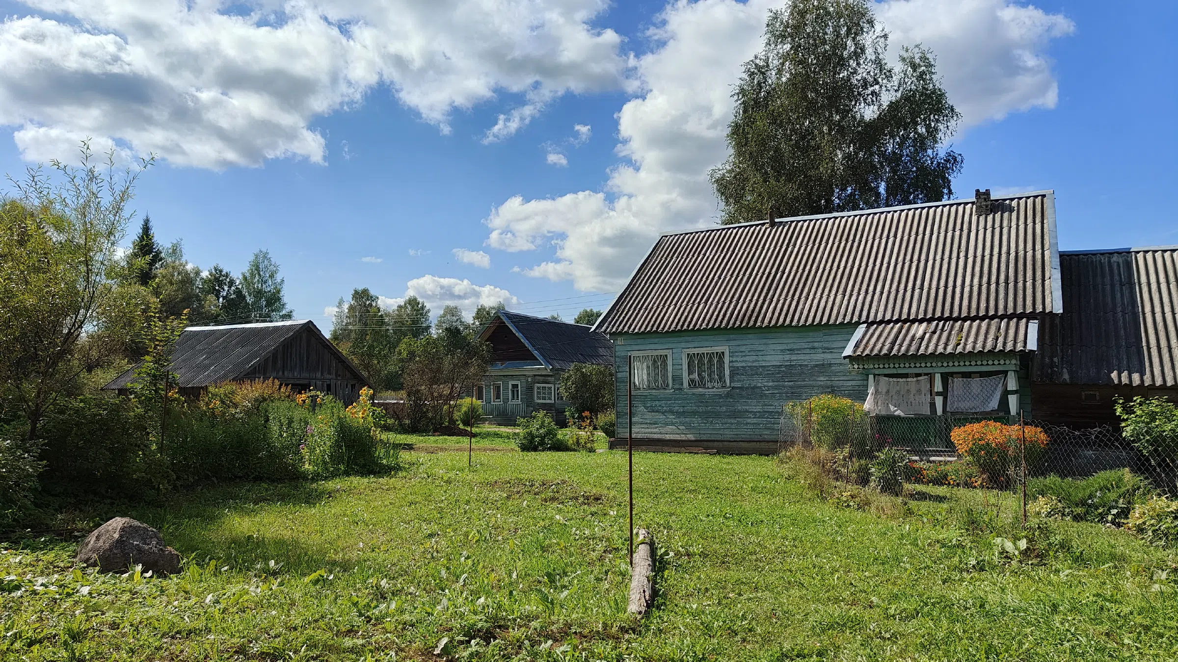 Ряд старых дач, фото 4