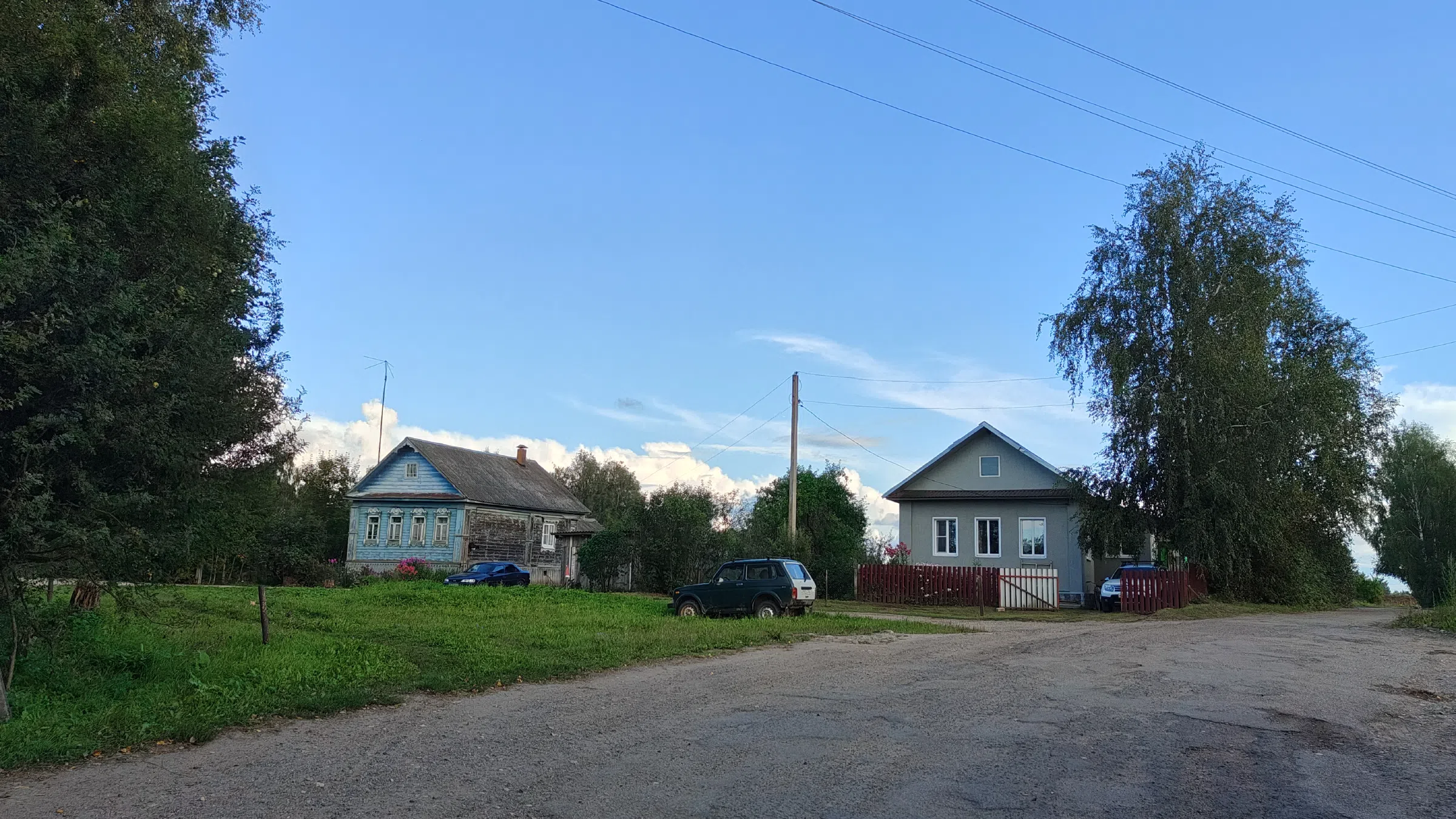 Деревенские домики и поля, фото 2