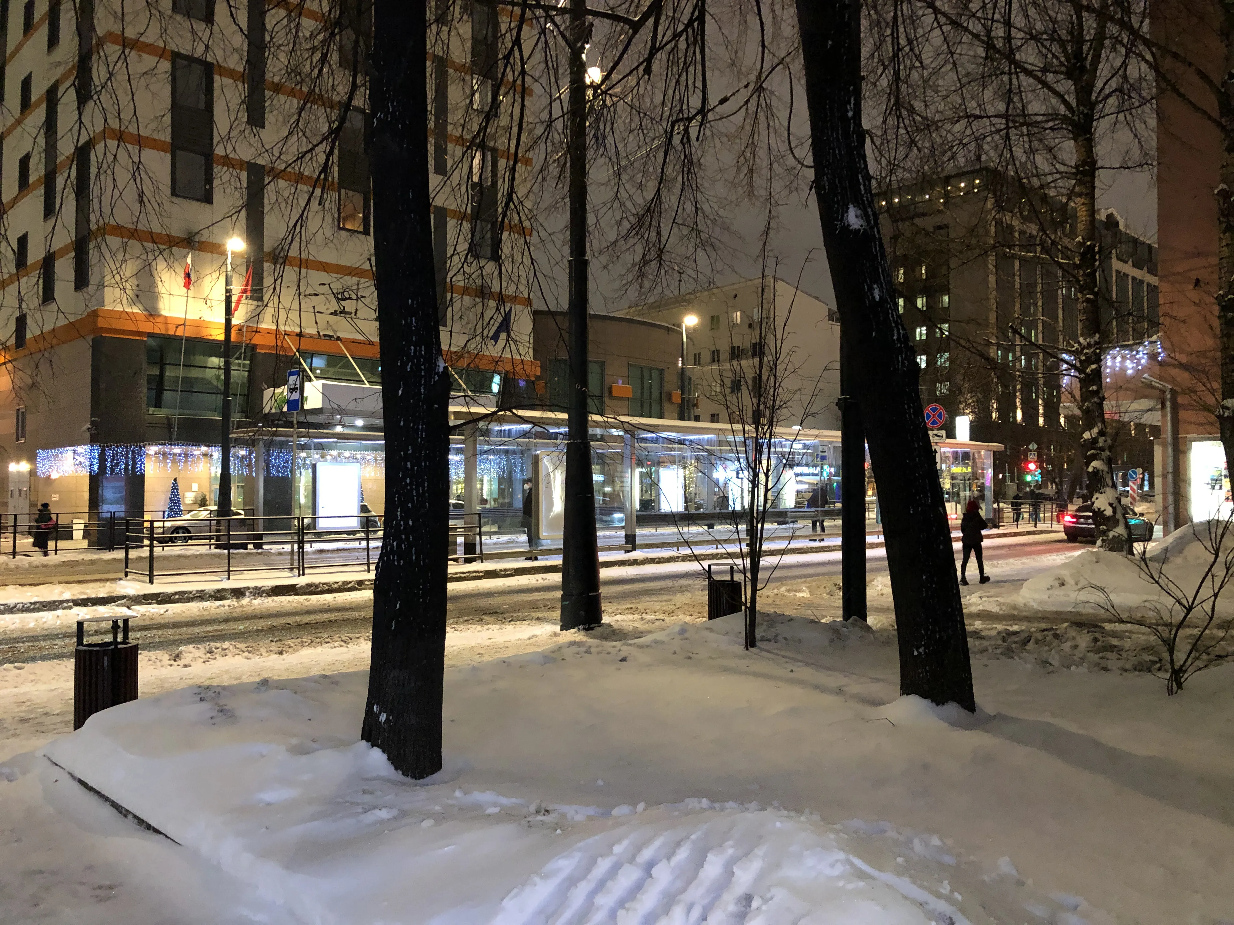Лофт-барбершоп с неоном, фото 17