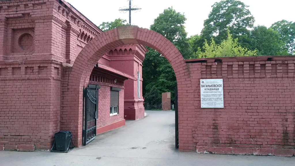 Церковь у старых могил, фото 14