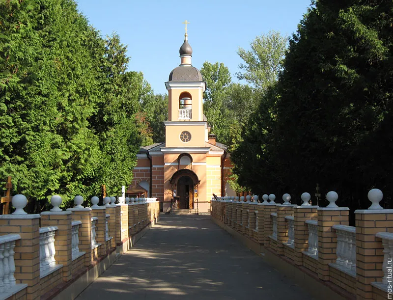 Кладбище с арками, фото 6