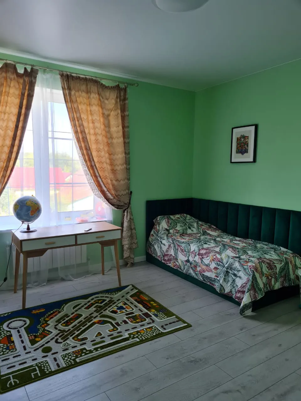 Квартира с цветным светом, фото 1