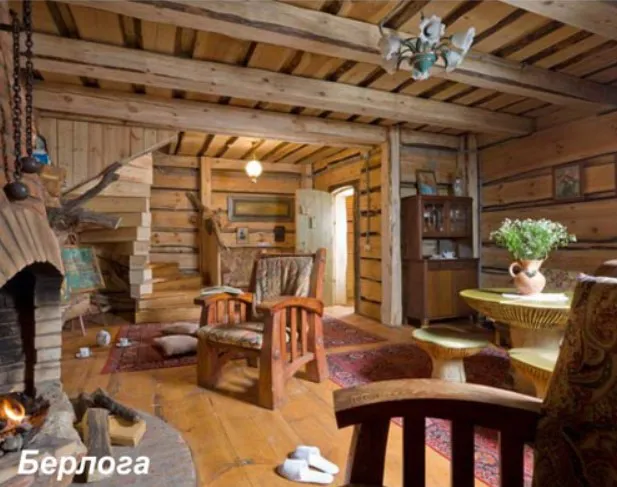 Брусовая дача с каминами, фото 1