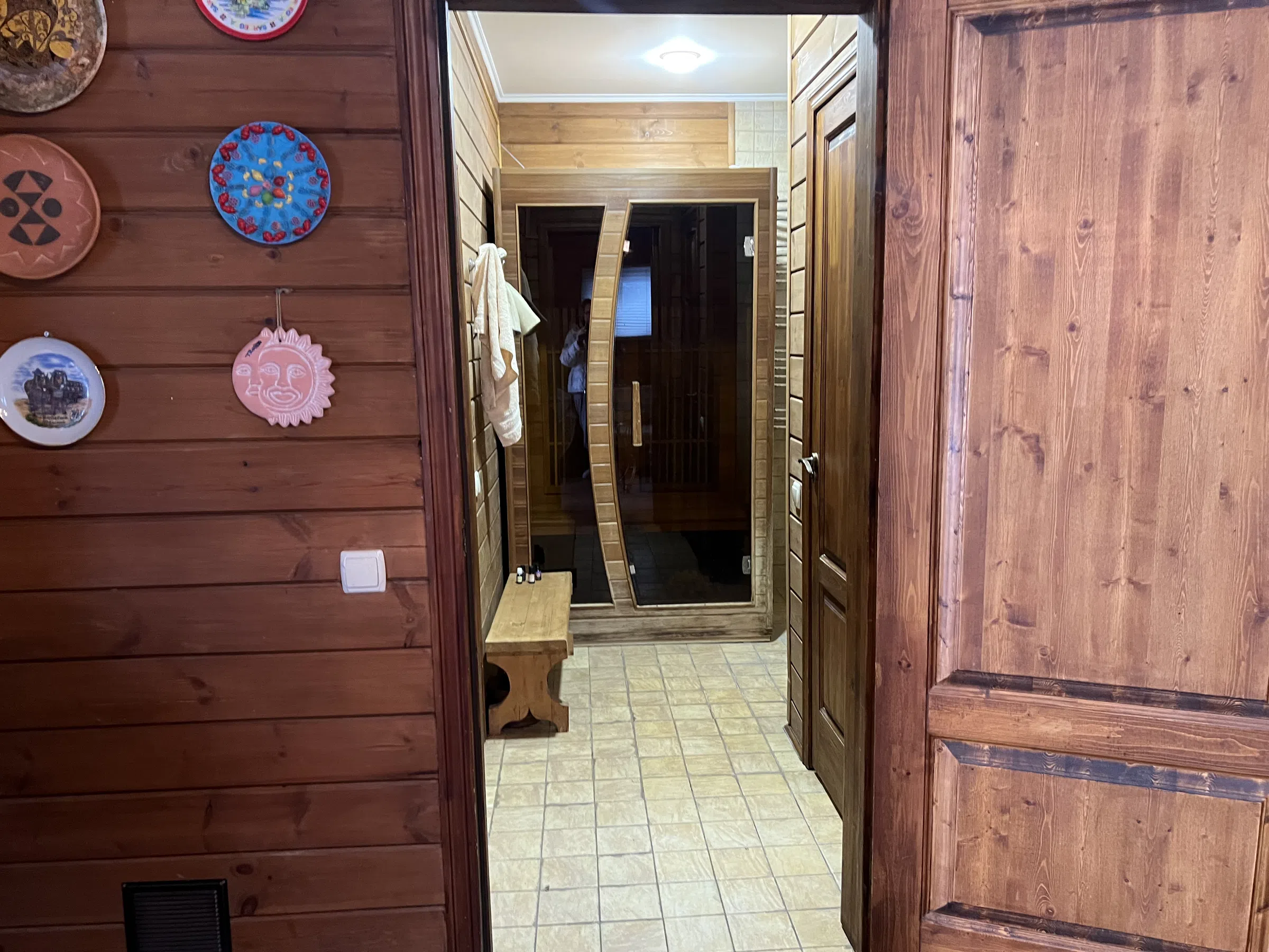 Прованс - дом с открытым бассейном и ландшафтом, фото 7
