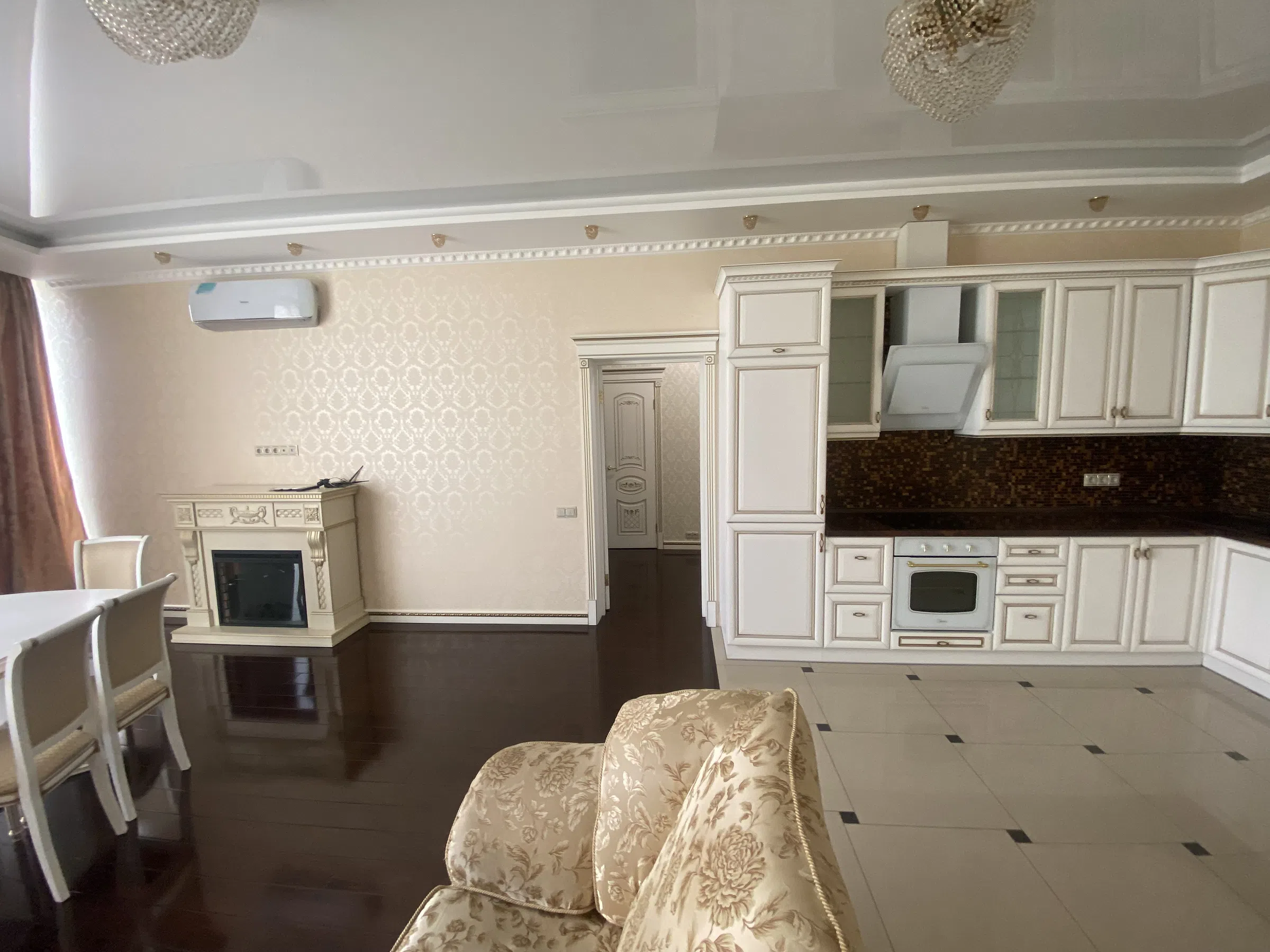 Большая классическая квартира с камином , фото 24