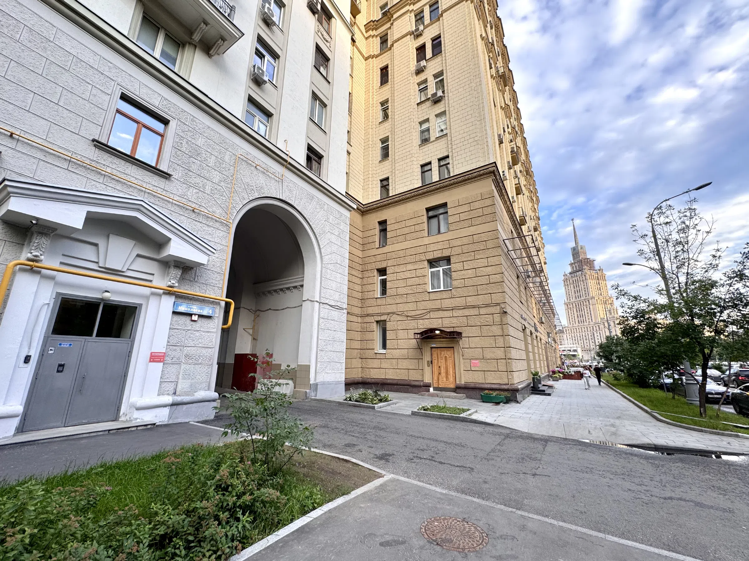 Квартира на набережной с видом на высотку, фото 4