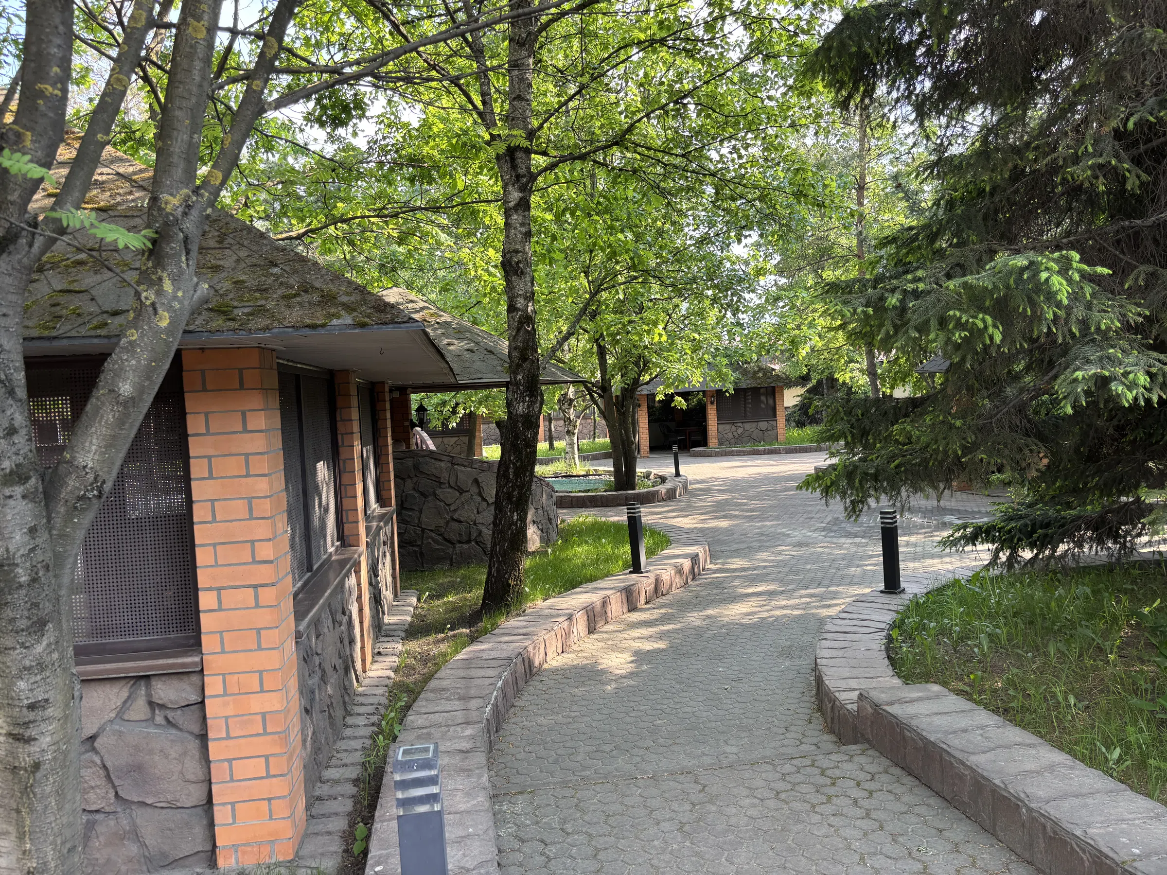 Ресторан в стиле 90-2000х, фото 19