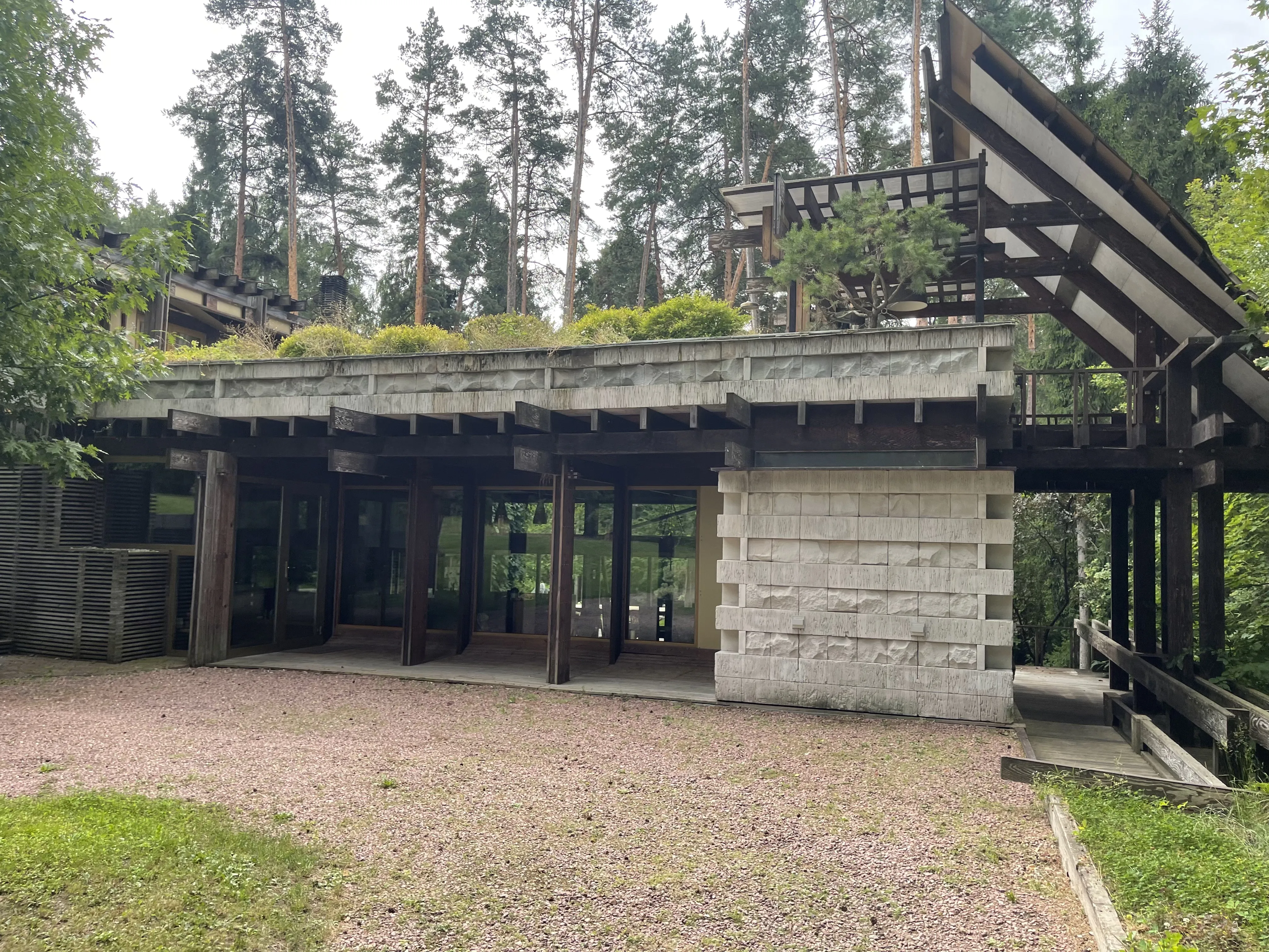 Рустик в чаще леса, фото 13