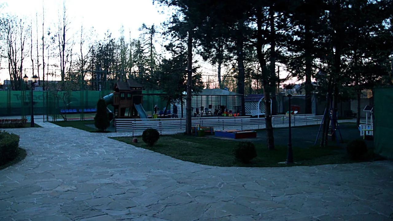 Сталинка с колоннами, фото 11